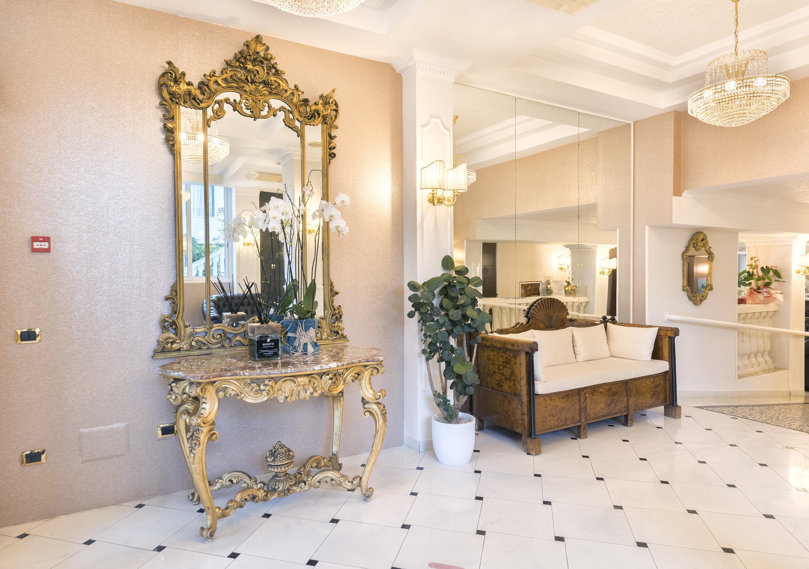 Hotel Baia Imperiale リミニ エクステリア 写真